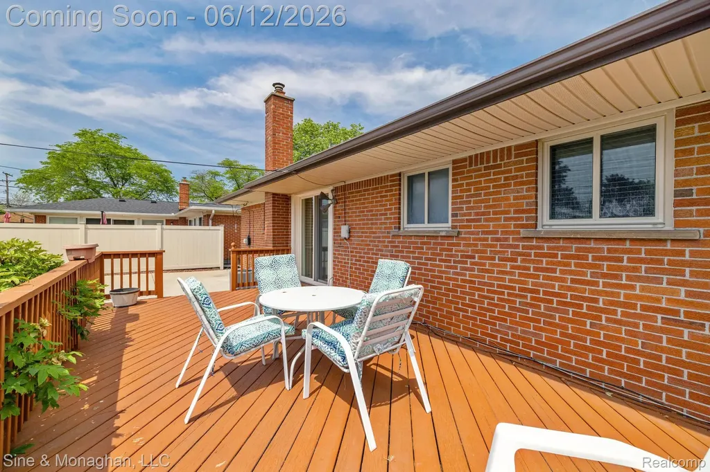 1924 Newman Street Trenton City MI 48183