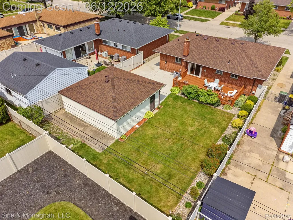 1924 Newman Street Trenton City MI 48183