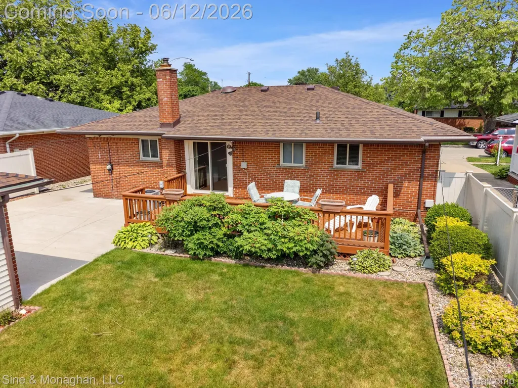 1924 Newman Street Trenton City MI 48183