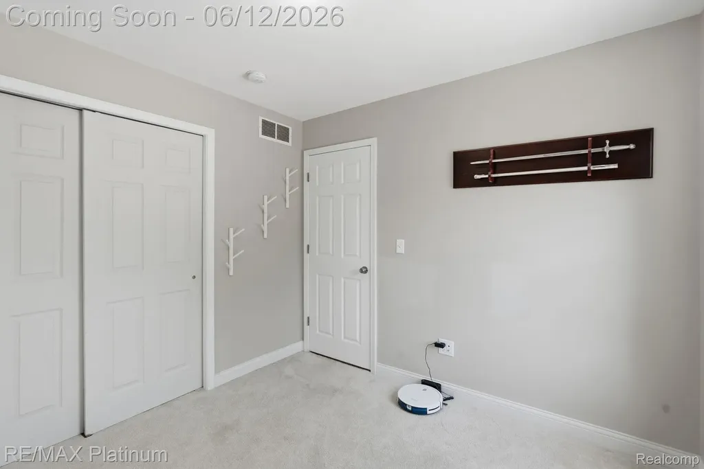 1612 S Hughes Road Genoa Township MI 48114