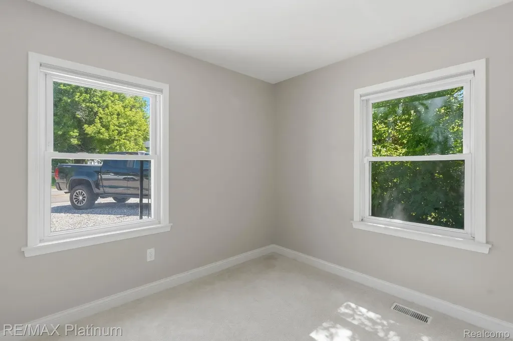 1612 S Hughes Road Genoa Township MI 48114