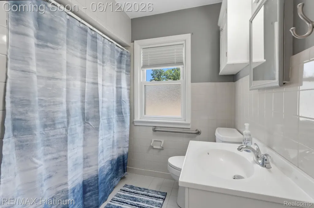 1612 S Hughes Road Genoa Township MI 48114