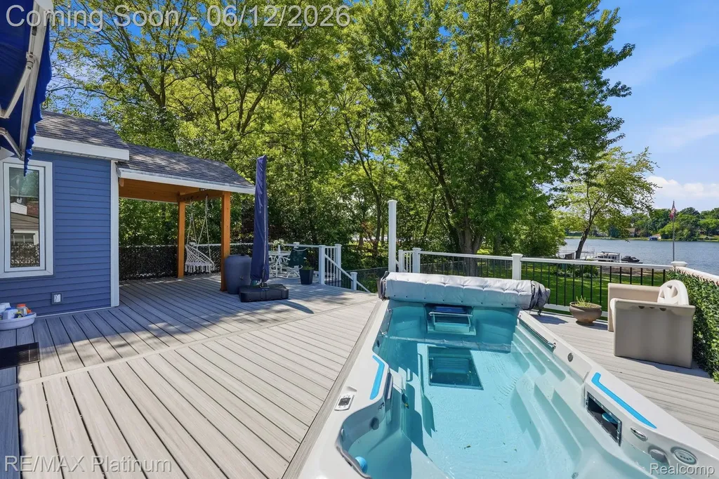 1612 S Hughes Road Genoa Township MI 48114