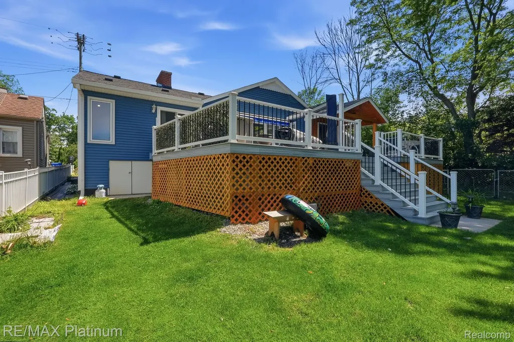1612 S Hughes Road Genoa Township MI 48114