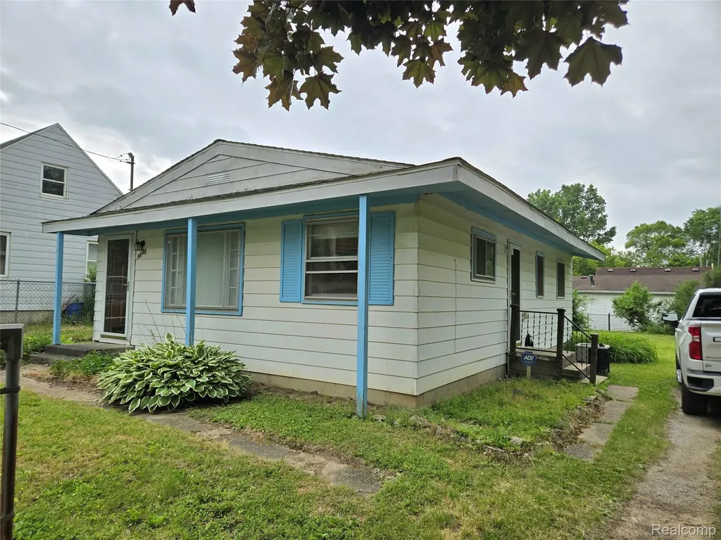 3433 W Mott Avenue Mt. Morris Township MI 48504