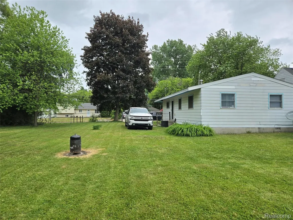 3433 W Mott Avenue Mt. Morris Township MI 48504