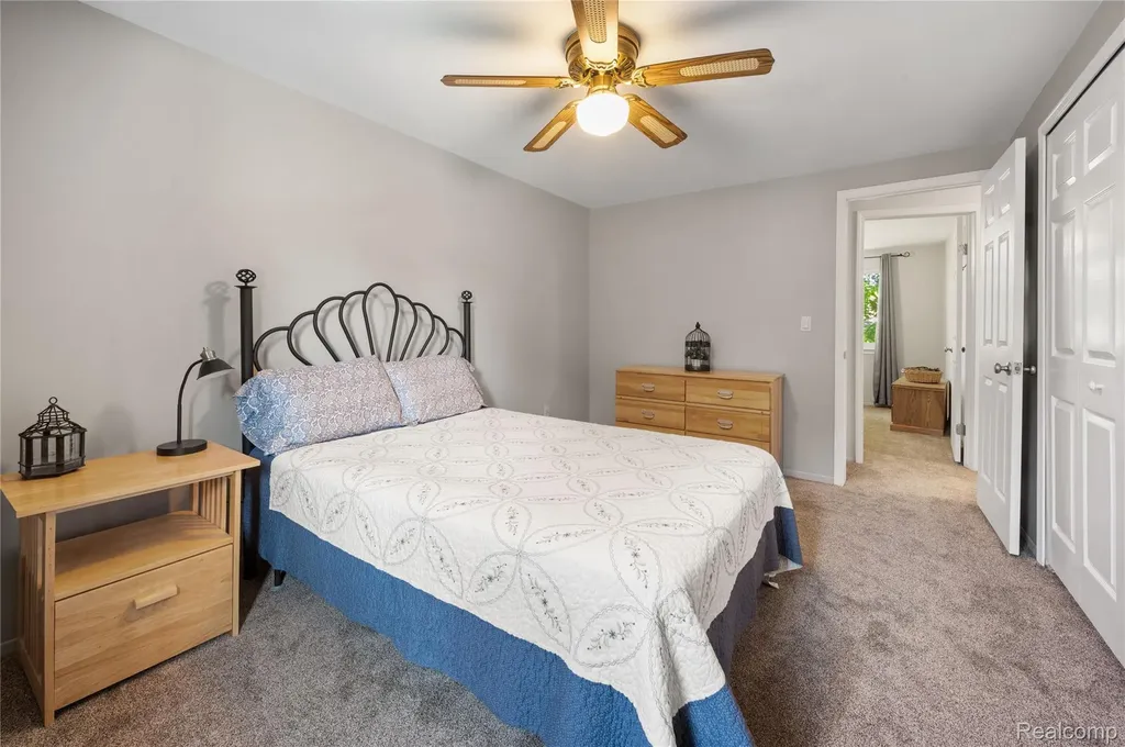 34230 Fonville Court Livonia City MI 48152