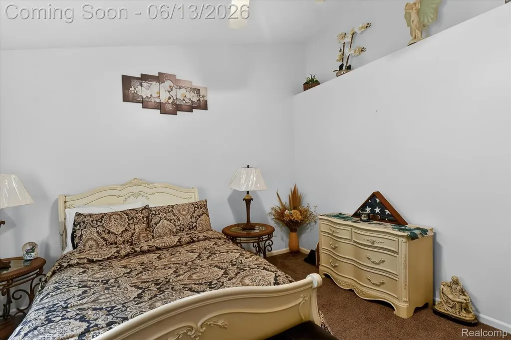 6095 Foxwood Court Saginaw Charter Township MI 48638
