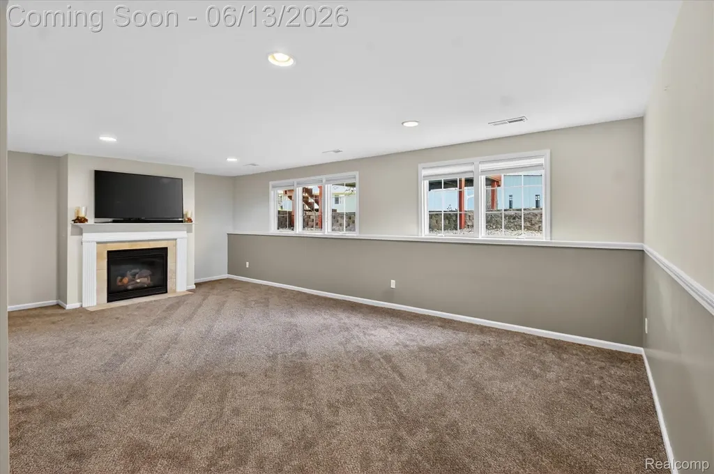 6095 Foxwood Court Saginaw Charter Township MI 48638
