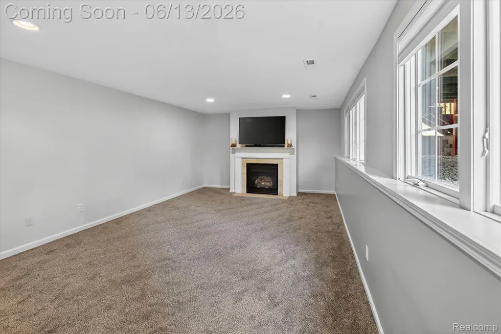 6095 Foxwood Court Saginaw Charter Township MI 48638