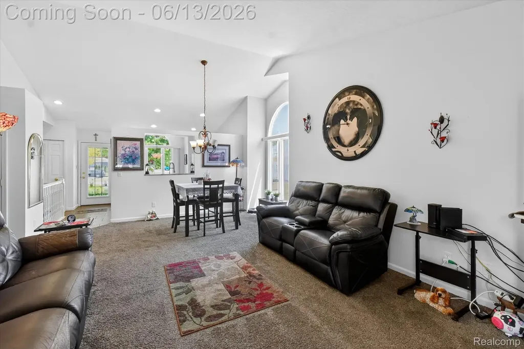 6095 Foxwood Court Saginaw Charter Township MI 48638