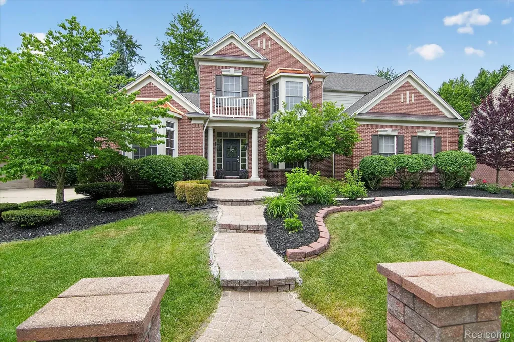 1630 Mistwood Court Canton Charter Township MI 48187
