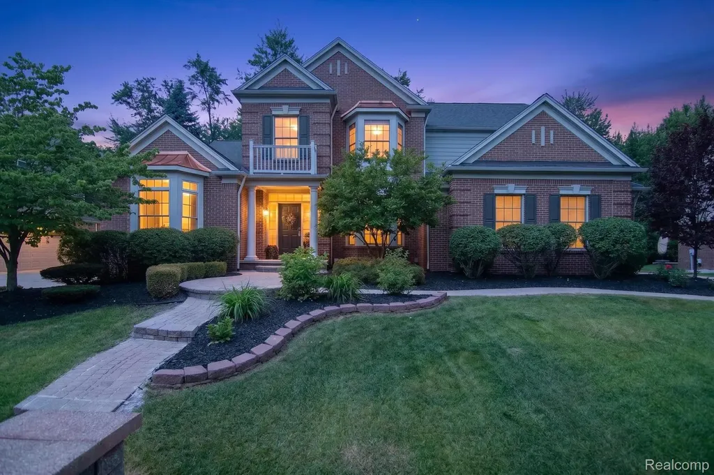 1630 Mistwood Court Canton Charter Township MI 48187