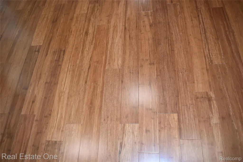 5324 Greenbriar Drive West Bloomfield Charter Township MI 48323