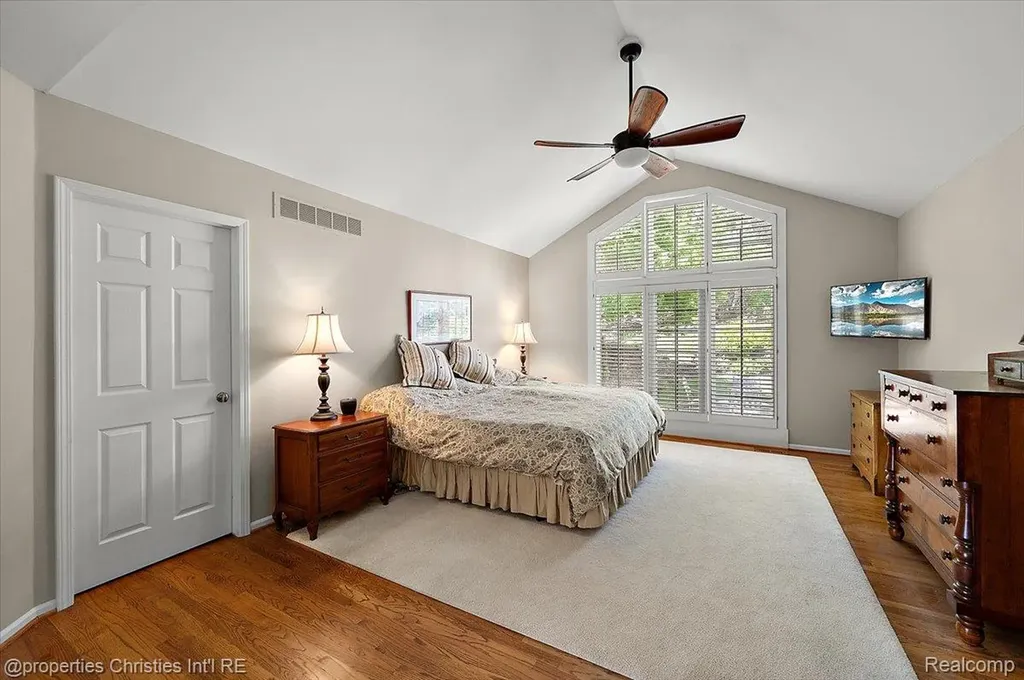 3021 E Ridge Court Bloomfield Hills City MI 48302