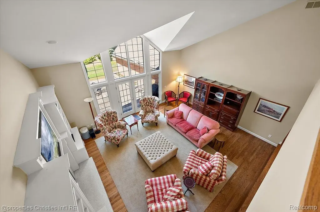 3021 E Ridge Court Bloomfield Hills City MI 48302