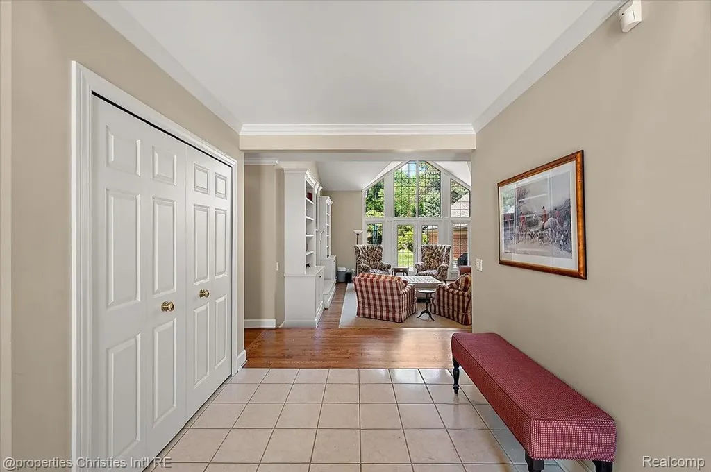 3021 E Ridge Court Bloomfield Hills City MI 48302