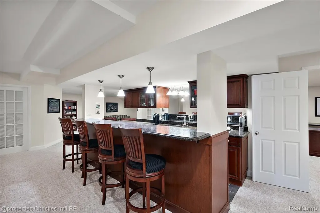 3021 E Ridge Court Bloomfield Hills City MI 48302