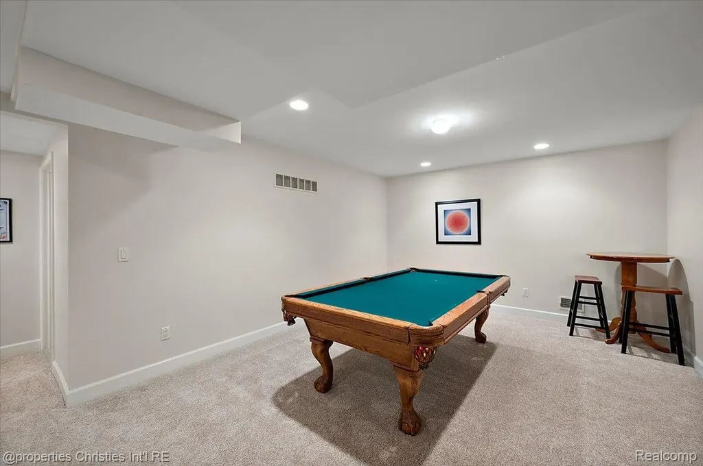 3021 E Ridge Court Bloomfield Hills City MI 48302