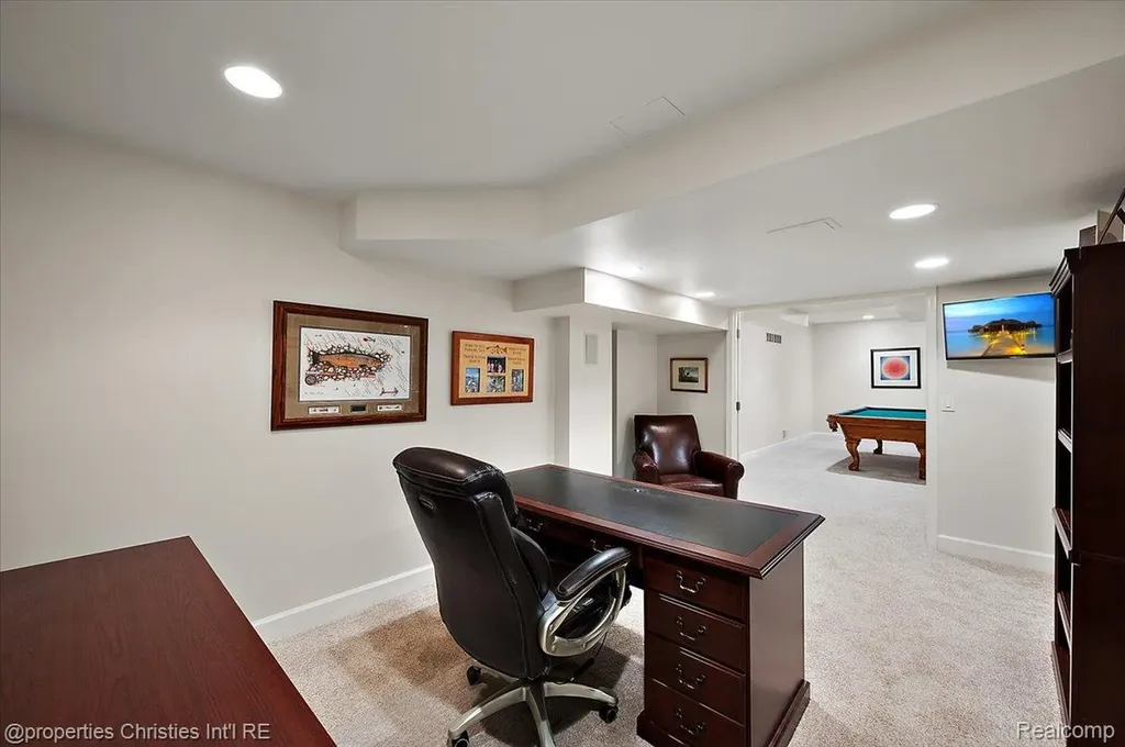 3021 E Ridge Court Bloomfield Hills City MI 48302