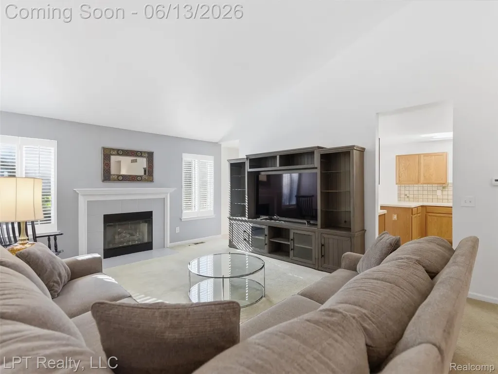 7035 Iris Court Grand Blanc Charter Township MI 48439