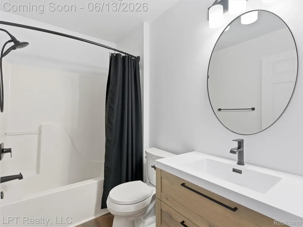 7035 Iris Court Grand Blanc Charter Township MI 48439