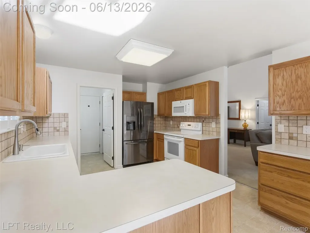 7035 Iris Court Grand Blanc Charter Township MI 48439