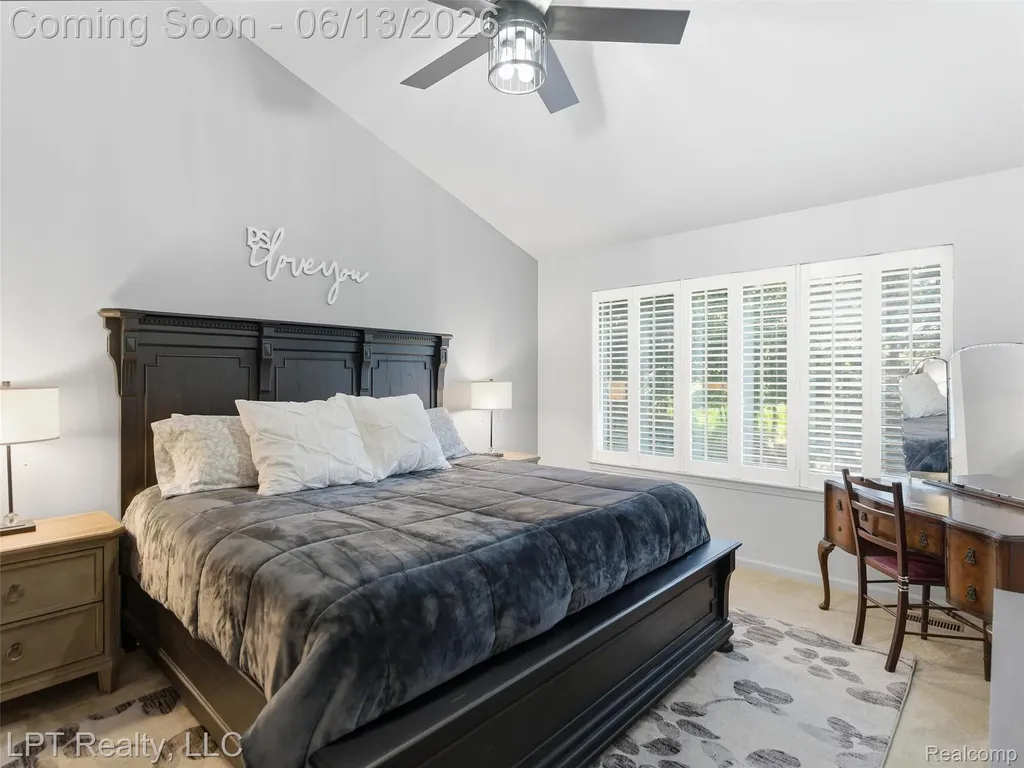 7035 Iris Court Grand Blanc Charter Township MI 48439