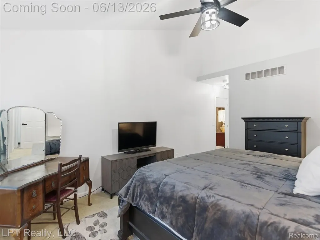 7035 Iris Court Grand Blanc Charter Township MI 48439