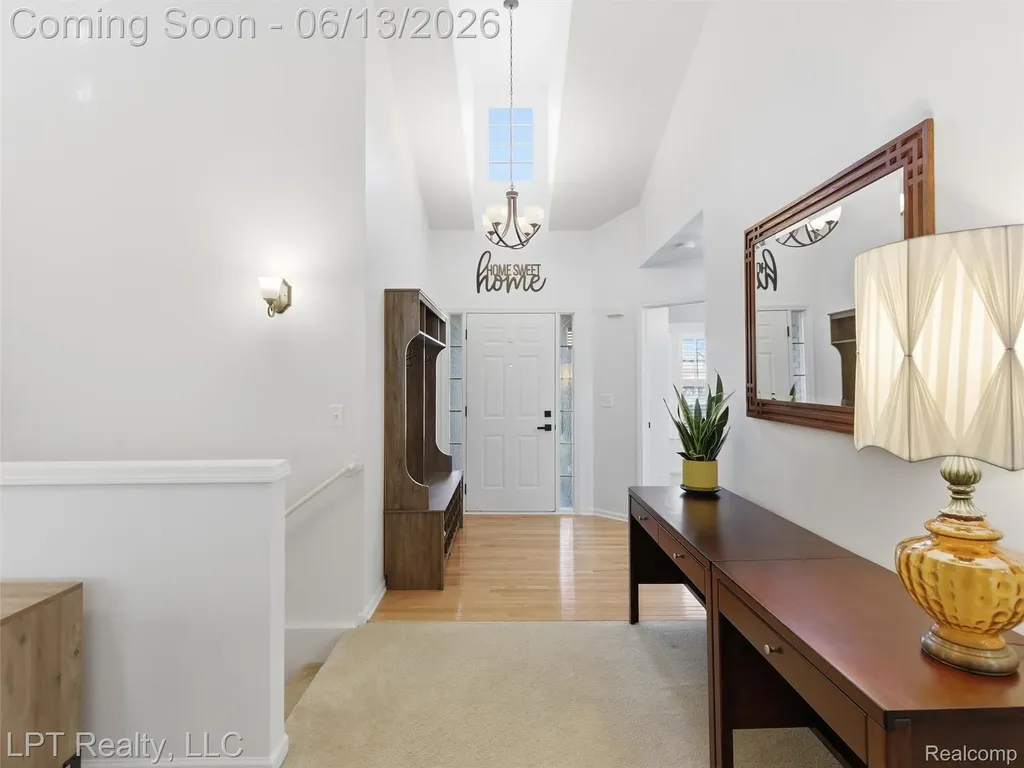 7035 Iris Court Grand Blanc Charter Township MI 48439