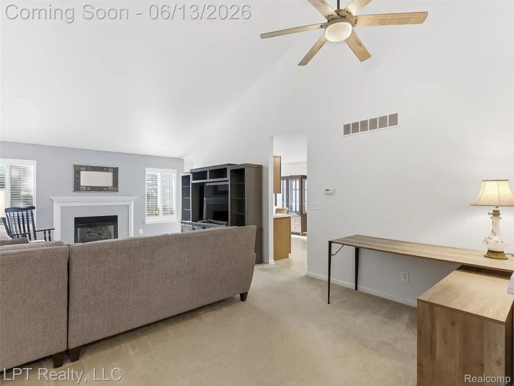 7035 Iris Court Grand Blanc Charter Township MI 48439
