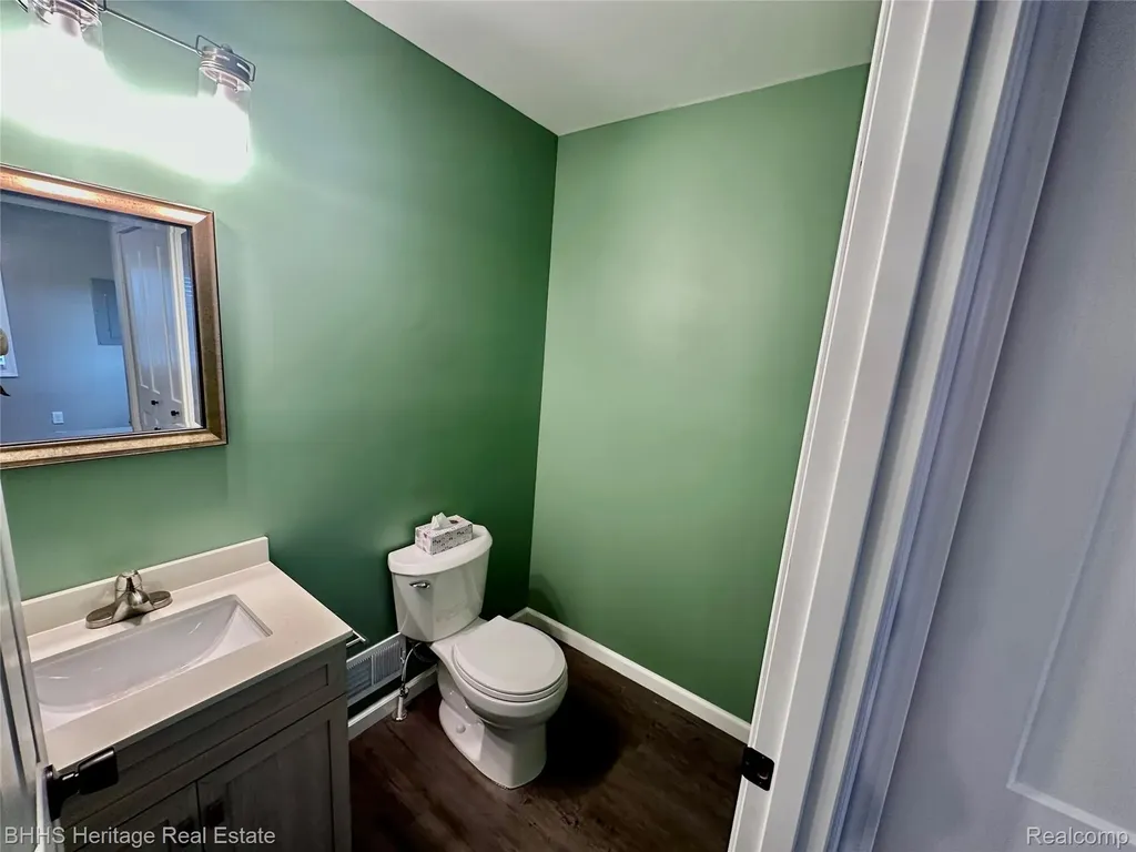 5435 Byron Road Howell Township MI 48855
