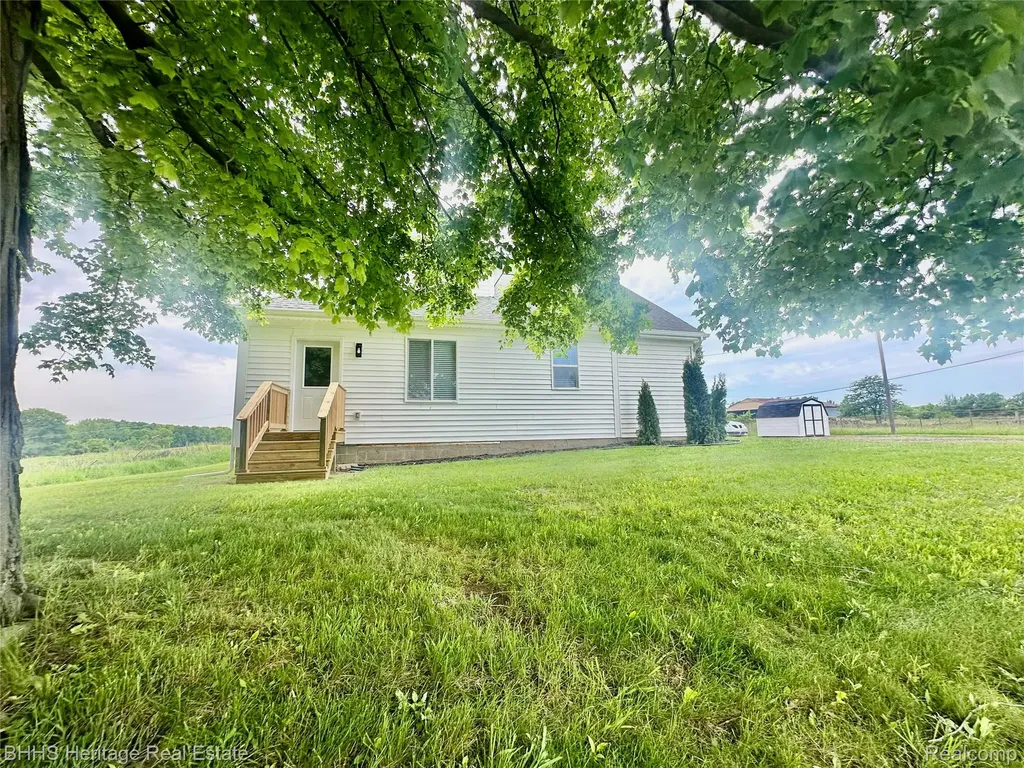 5435 Byron Road Howell Township MI 48855