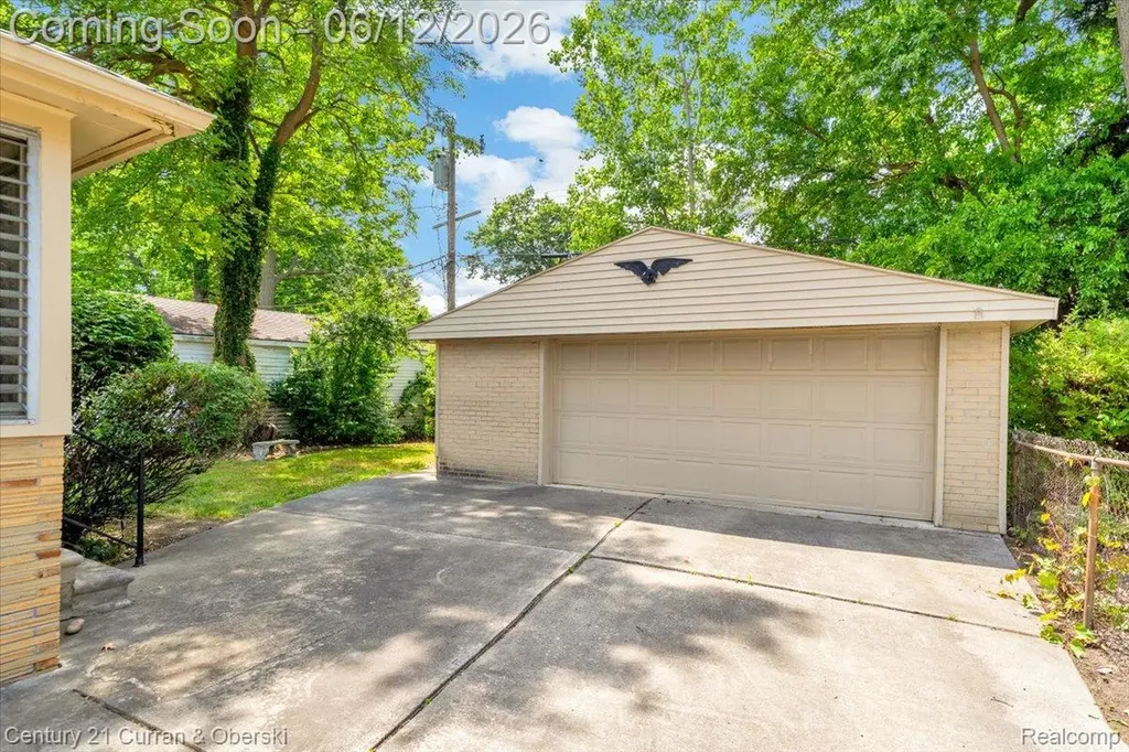 20123 Lauder Street Detroit City MI 48235
