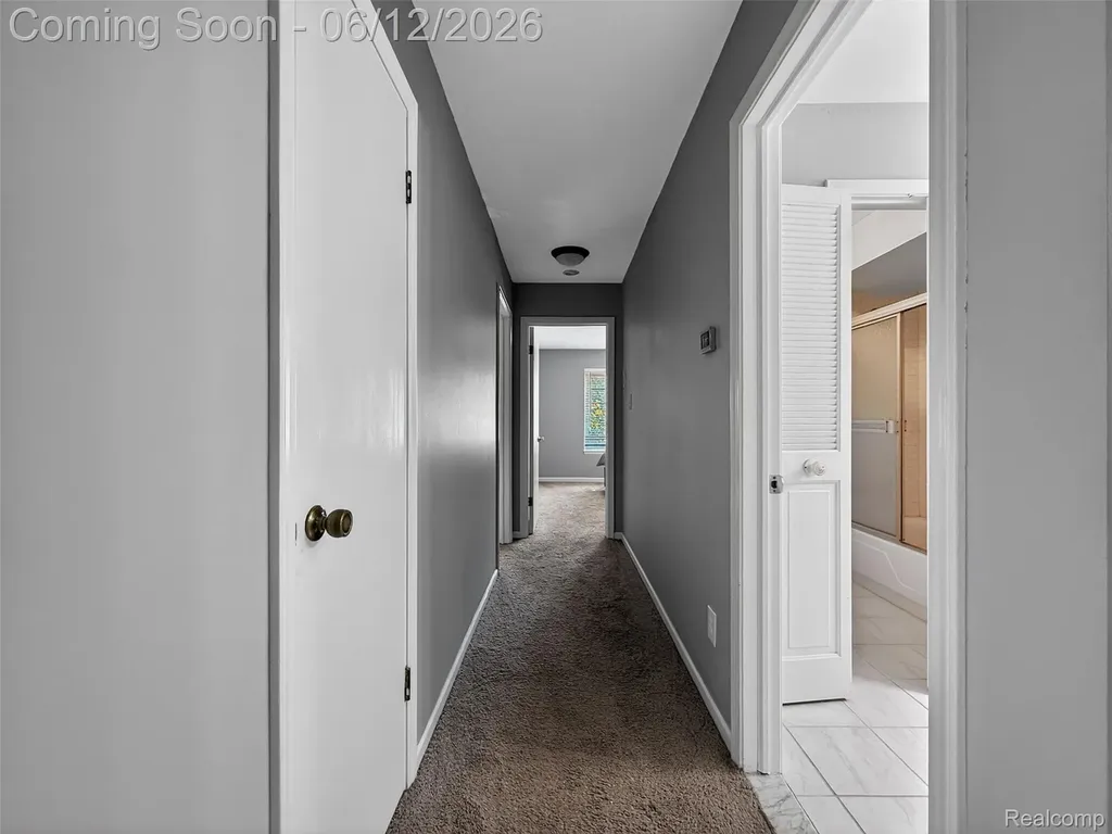 2449 Mulberry Square Bloomfield Hills City MI 48302