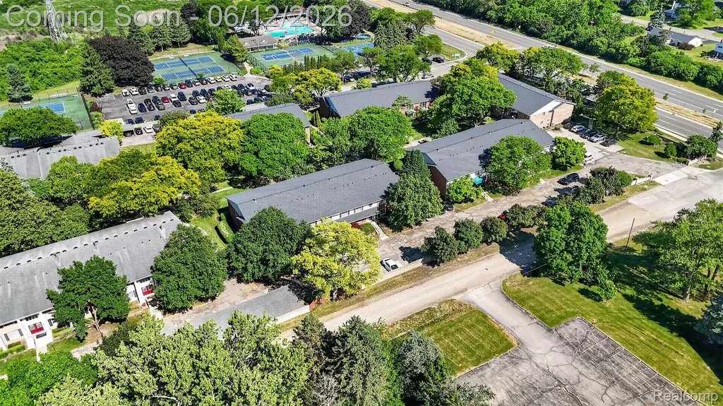 2449 Mulberry Square Bloomfield Hills City MI 48302