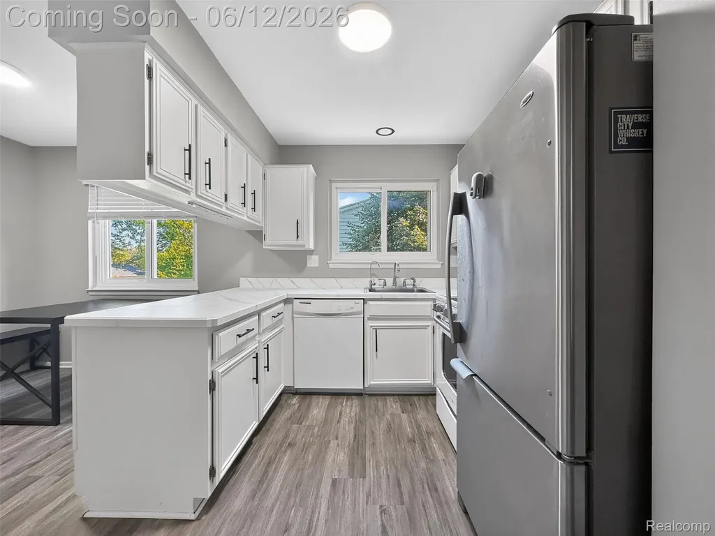 2449 Mulberry Square Bloomfield Hills City MI 48302