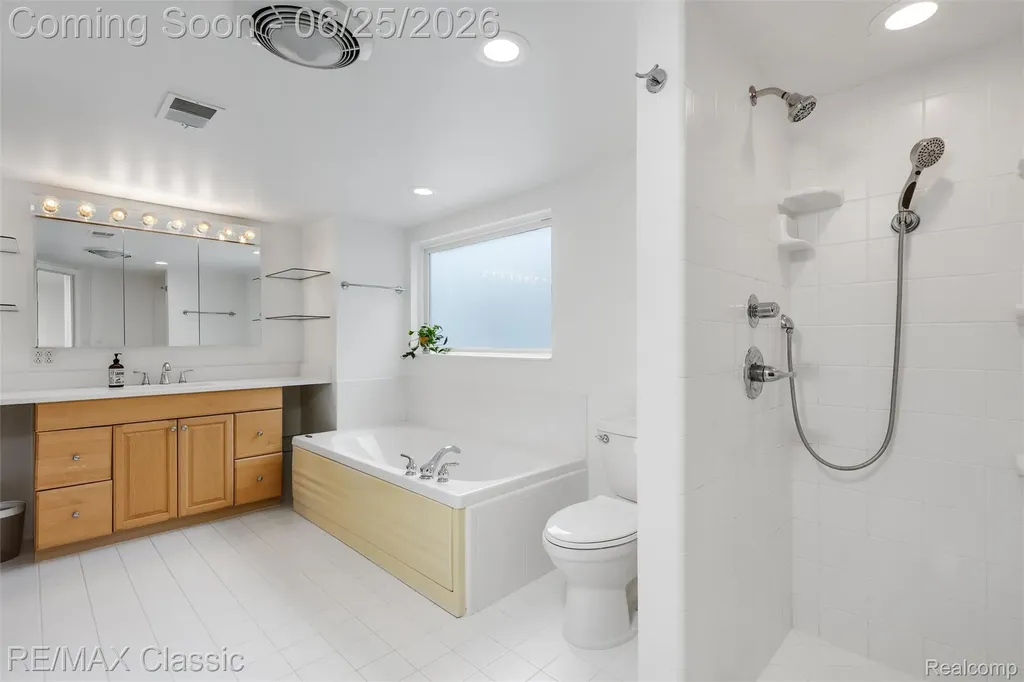 605 Fernwood Road Royal Oak City MI 48067