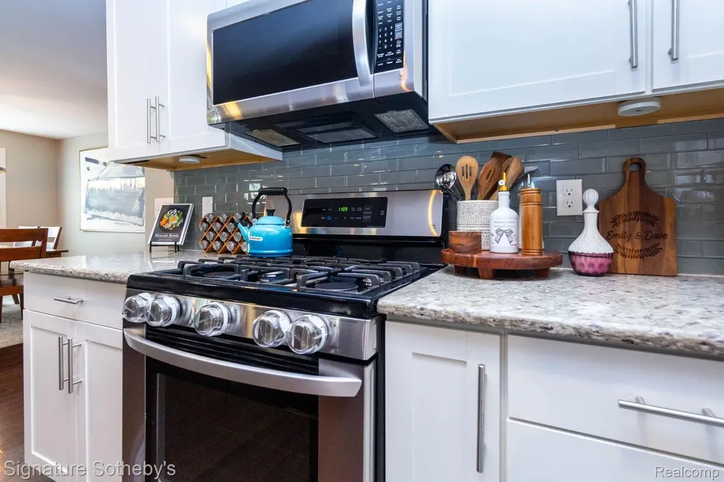 701 Millard Avenue Royal Oak City MI 48073