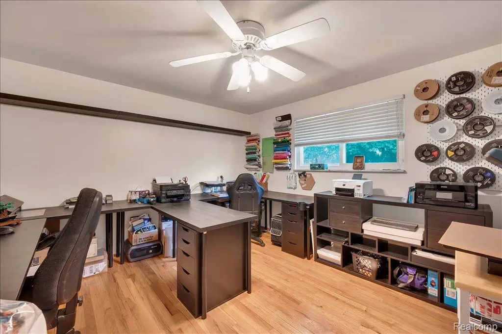 16625 Monticello Drive Clinton Charter Township MI 48038