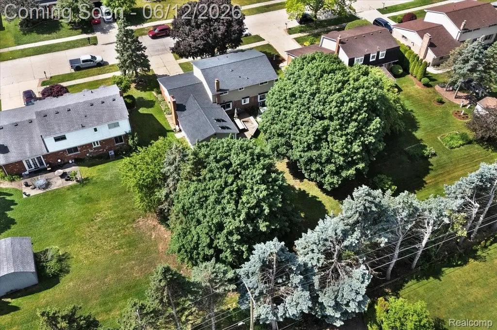 16625 Monticello Drive Clinton Charter Township MI 48038