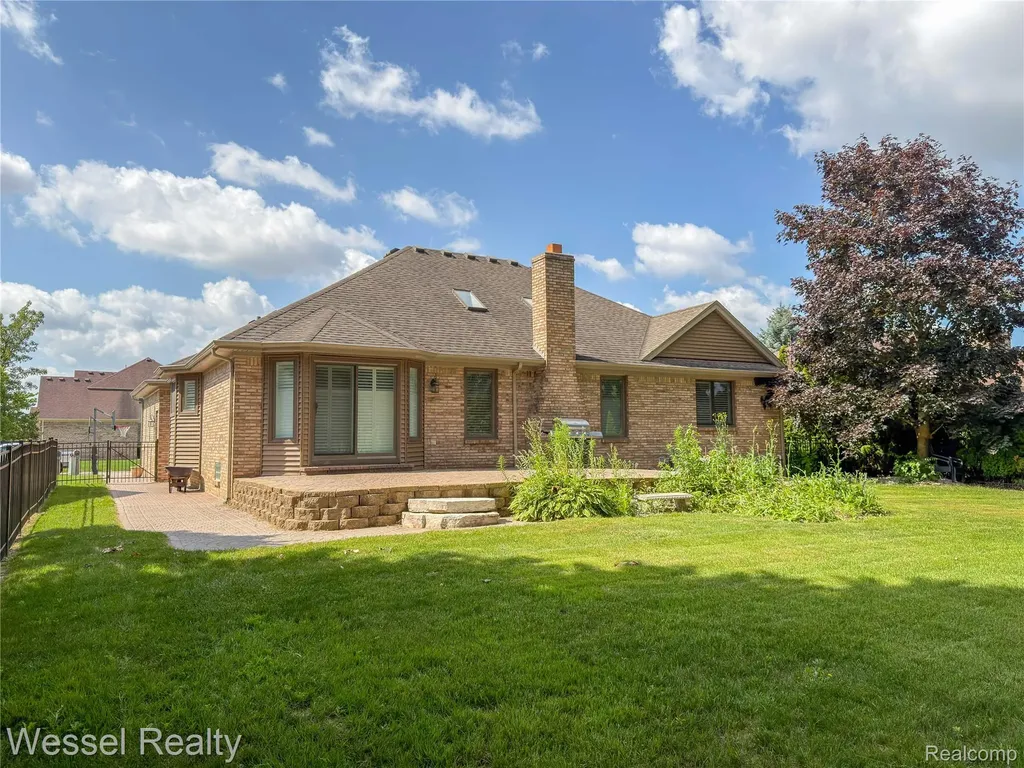 17575 Rocco Drive Macomb Township MI 48044