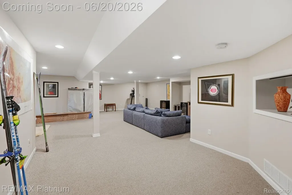 814 Whisperwood Drive Fenton City MI 48430