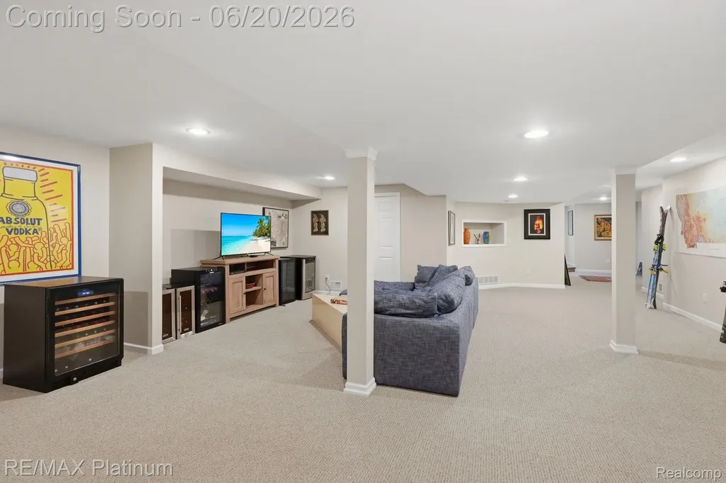 814 Whisperwood Drive Fenton City MI 48430