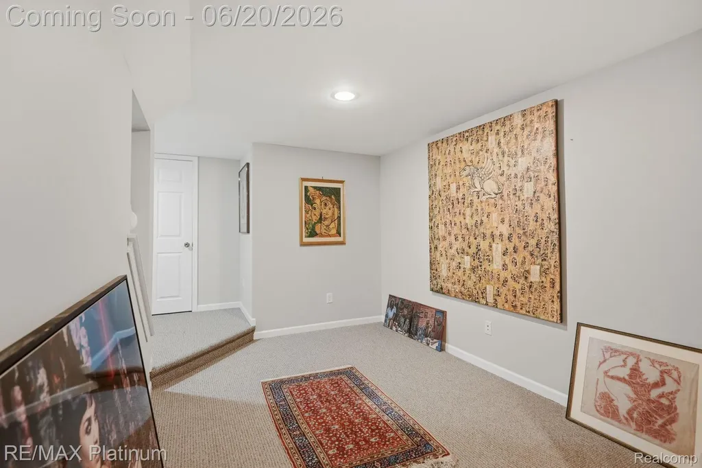 814 Whisperwood Drive Fenton City MI 48430