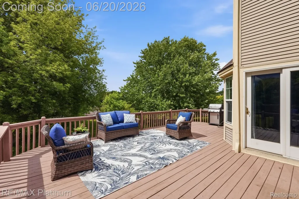 814 Whisperwood Drive Fenton City MI 48430