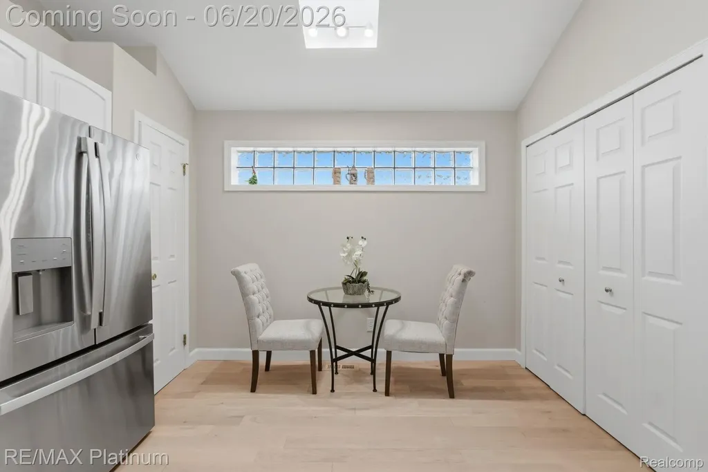 814 Whisperwood Drive Fenton City MI 48430