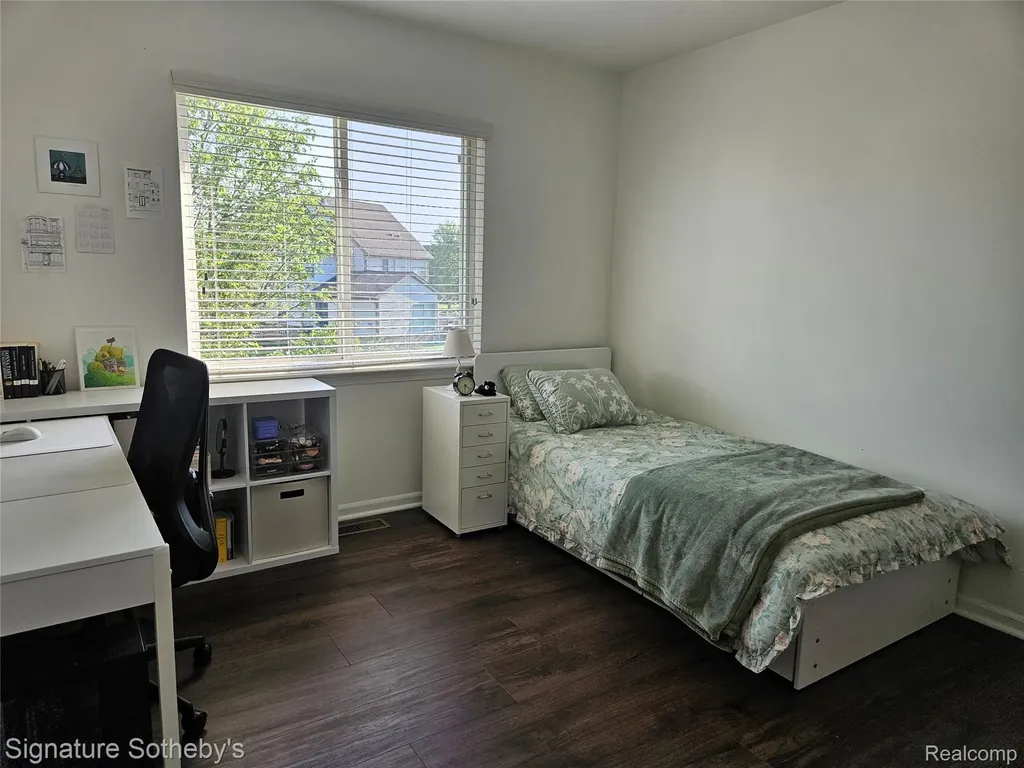 9582 Falmouth Drive Ypsilanti Charter Township MI 48197