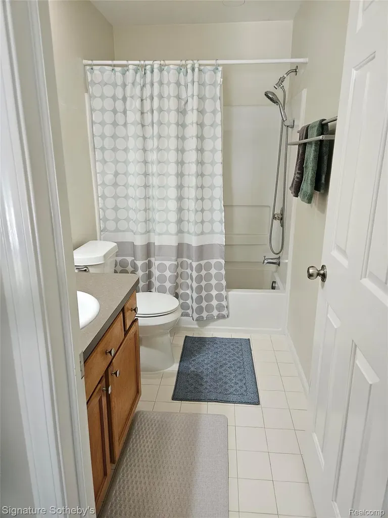 9582 Falmouth Drive Ypsilanti Charter Township MI 48197