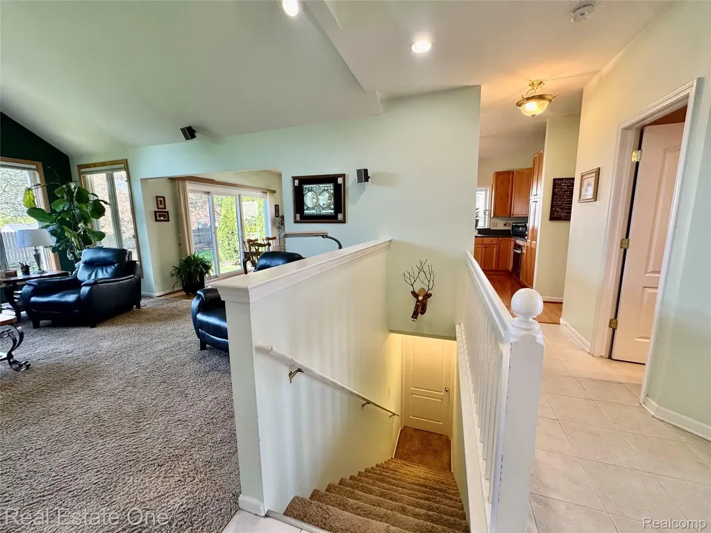 1668 S Shore Drive Rochester Hills City MI 48307